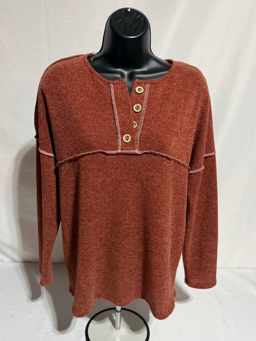 Haptics by Holly Harper Rust Orange Soft Textured Henley Top – Size Small